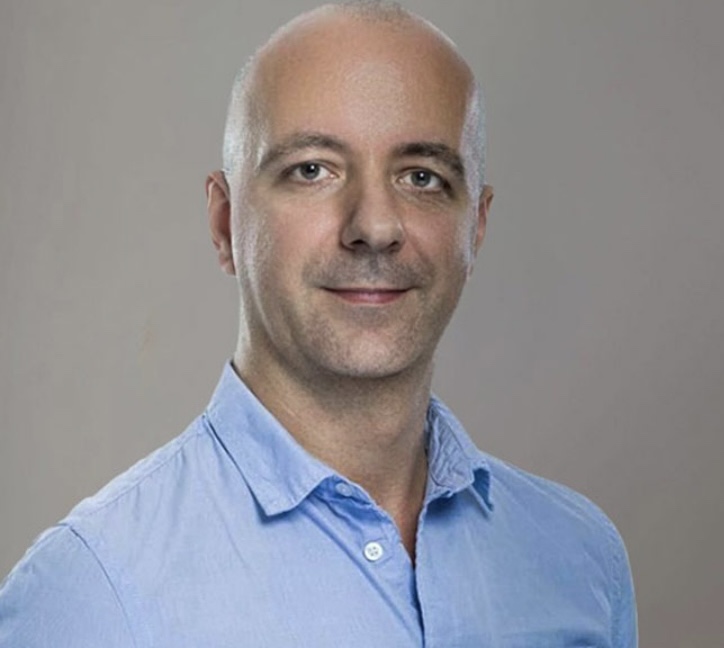 Dr Bojan Karadeglija