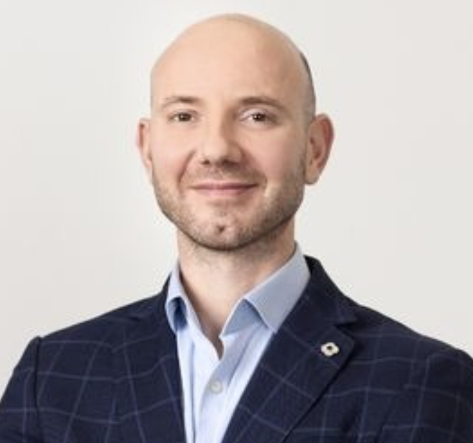 Doc. dr Ivica Jeremić