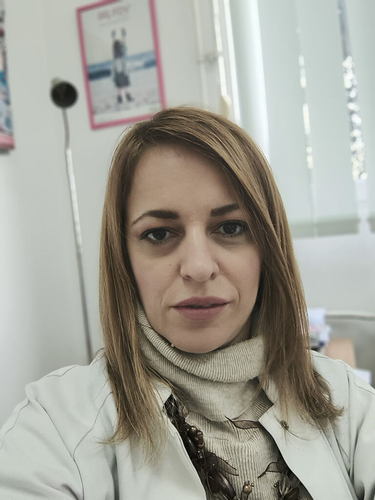 dr Maja Stojiljković