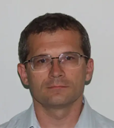 Prof. dr Miroslav Knežević