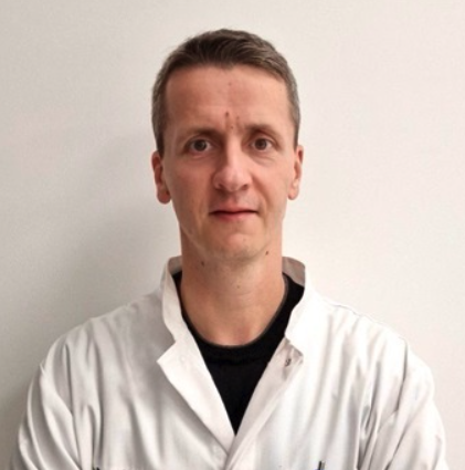 Dr Nenad Radivojević