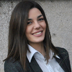 Dr Nevena Stanojević