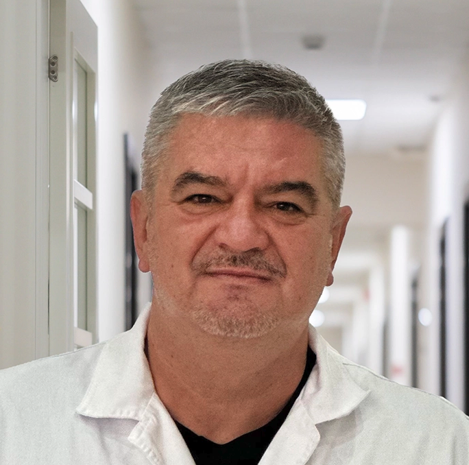 Dr Vladimir Savatić