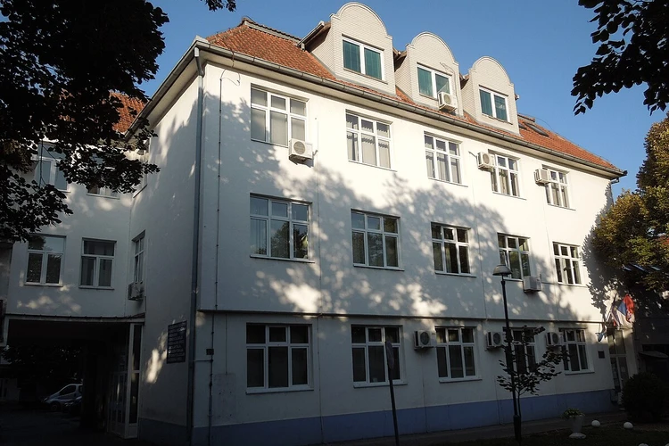 Dom zdravlja Bački Petrovac