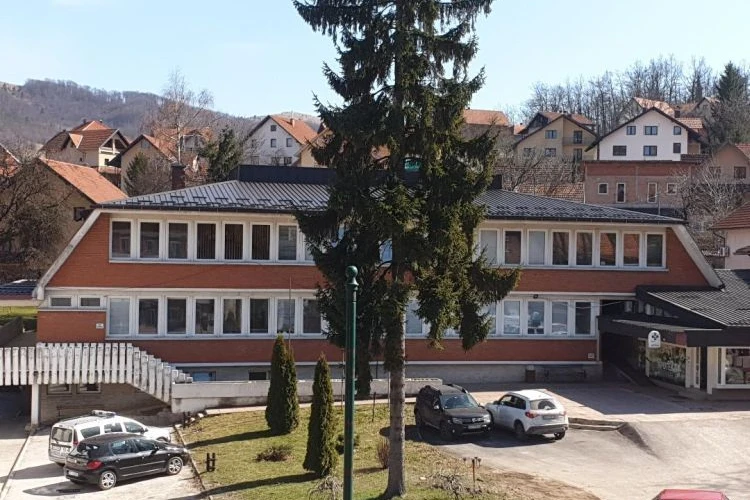 Dom zdravlja Čajetina