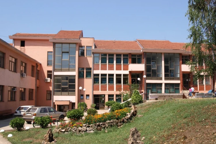 Dom zdravlja Kuršumlija