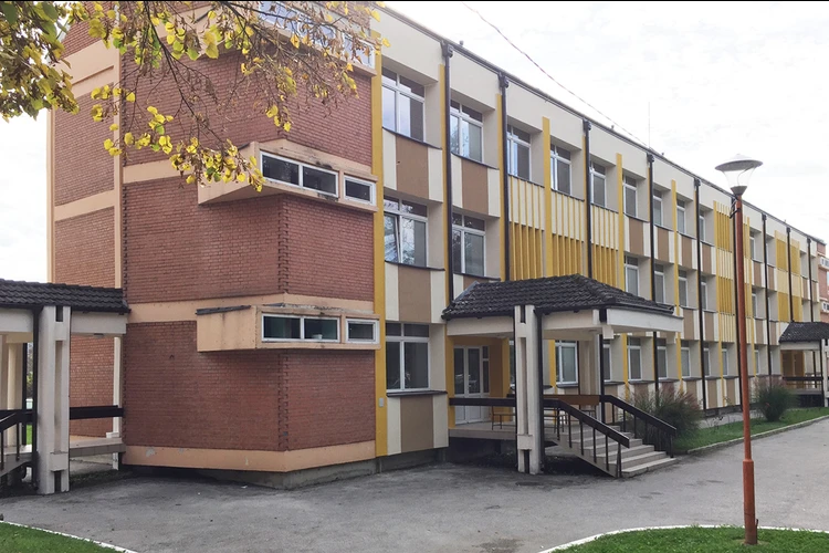 Dom zdravlja Lučani