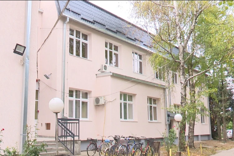 Dom zdravlja Mali Iđoš