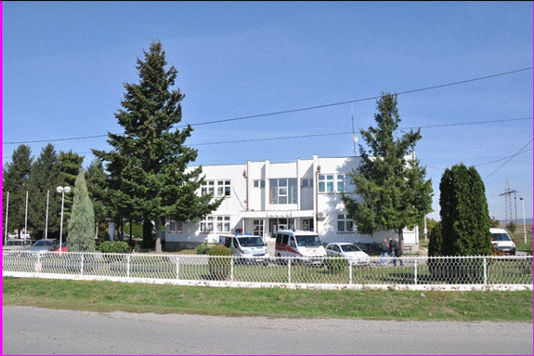 Dom zdravlja Malo Crniće