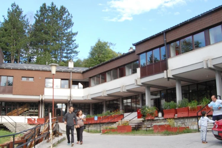 Dom zdravlja Nova Varoš