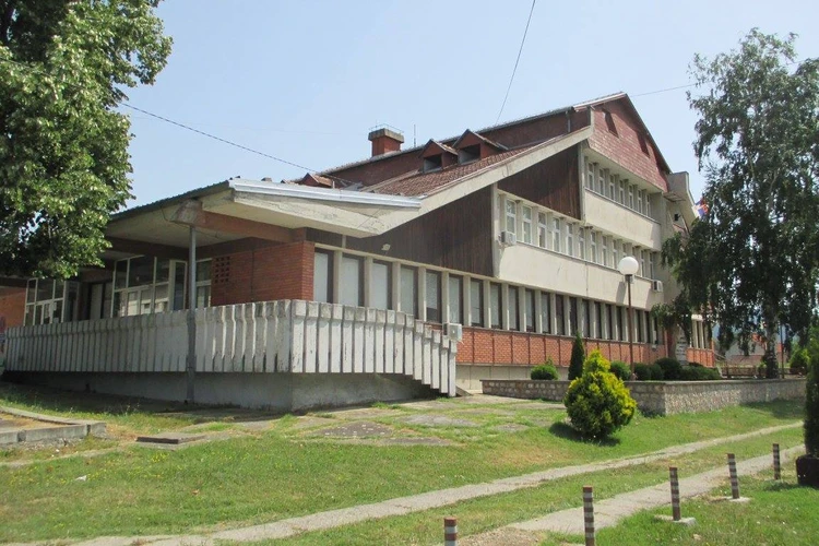 Dom zdravlja Ražanj