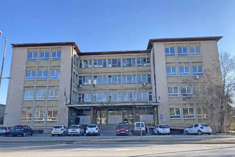 Dom zdravlja Zrenjanin