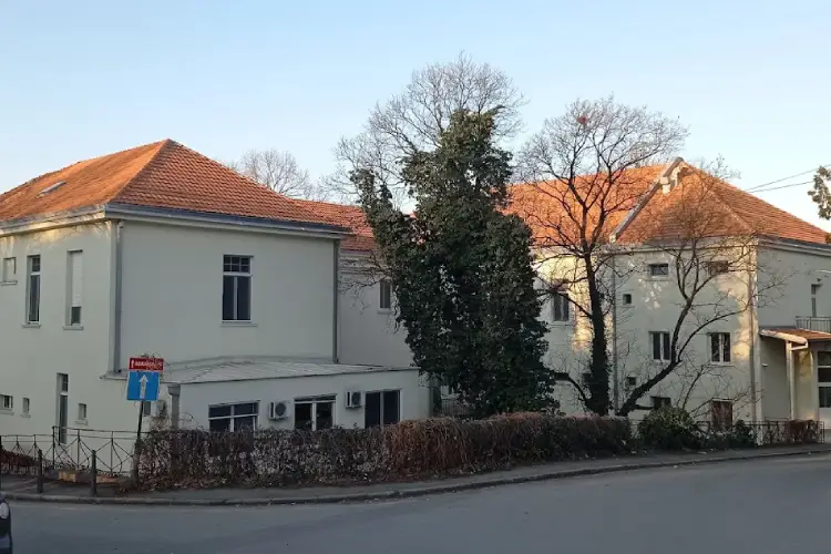 Klinika za infektivne i tropske bolesti